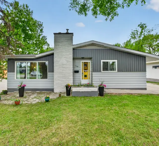 House for Rent- Fraser's Grove area-Immediate Occupancy