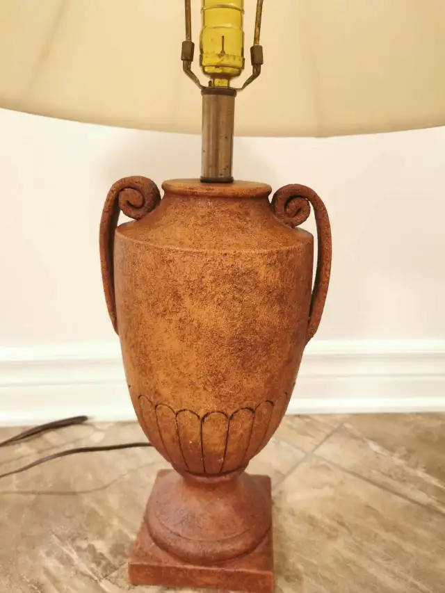 Rare Vintage Clay / Pottery Lamp in Other in Ottawa - Image 3
