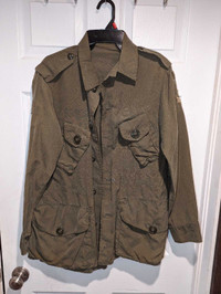 Canadian field army jacket size medium 