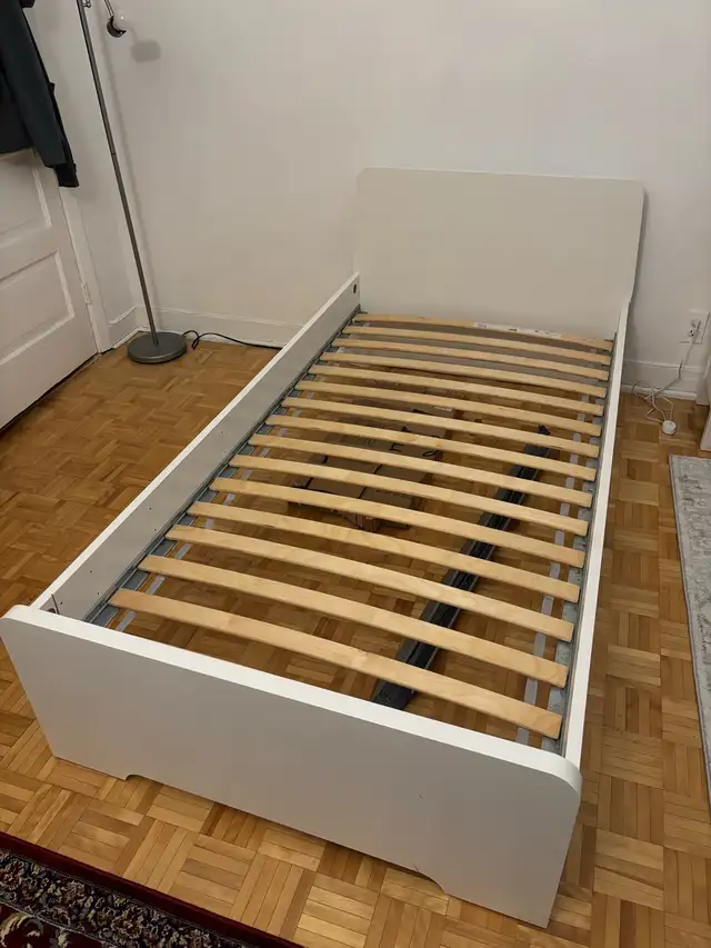 (Free Delivery) IKEA Single Bed Frame & Mattress  in Beds & Mattresses in City of Montréal - Image 5