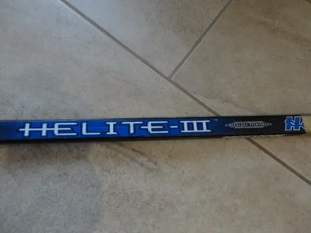 Adult Hockey Equipment  Youth Large Hockey Pants, Goalie Stick in Hockey in Kitchener / Waterloo - Image 9