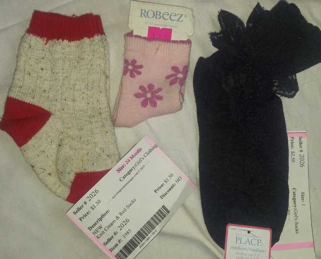 Large Selections of NEW Girls Socks in Clothing - 5T in London - Image 2