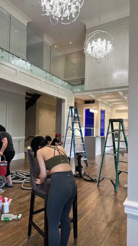 Cleaning64589975169281121