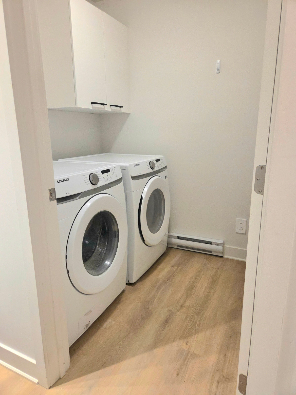3 Bed 1 Bath Apartment - CA$2,085 / Month - St. Zotique, QC — photo 2