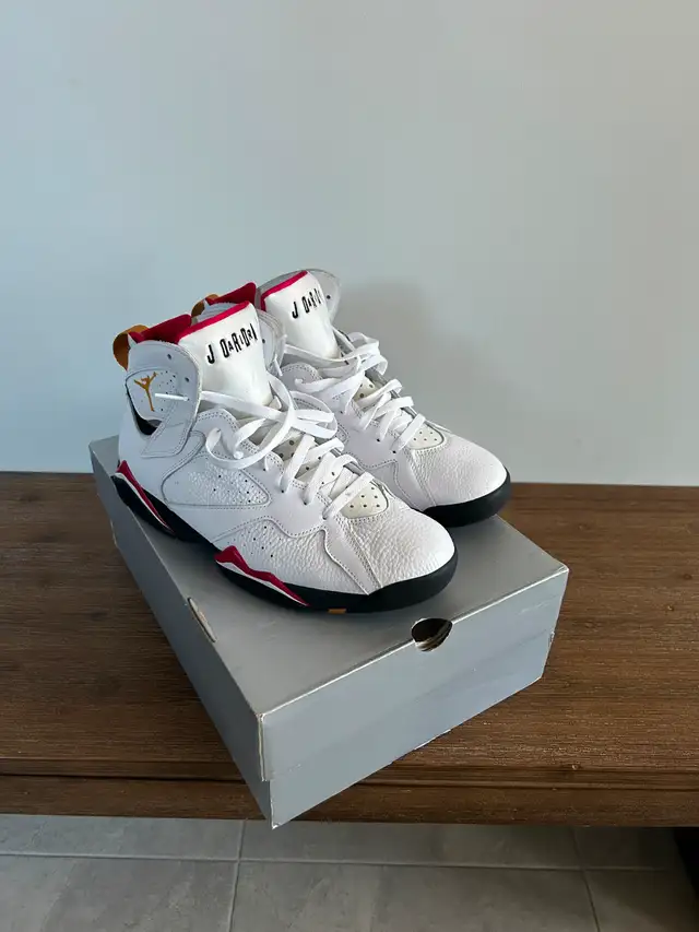 Jordan 7 Cardinal (2022) in Men's Shoes in Markham / York Region - Image 2