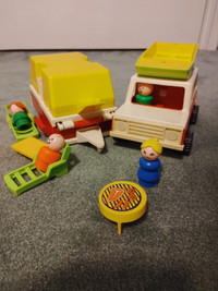 Fisher-Price Toy Camper Set