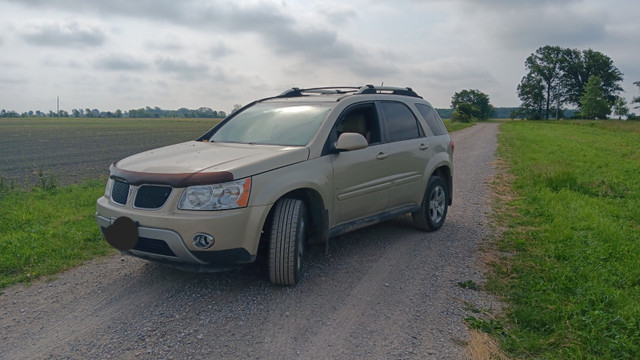 09 pontiac torrent in Cars & Trucks in Chatham-Kent