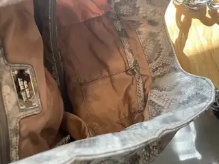 Snake Print, Large Purse for Women in Women's - Bags & Wallets in Chilliwack - Image 5