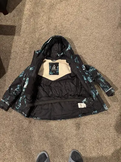 Kids winter coat and snow pants, View more