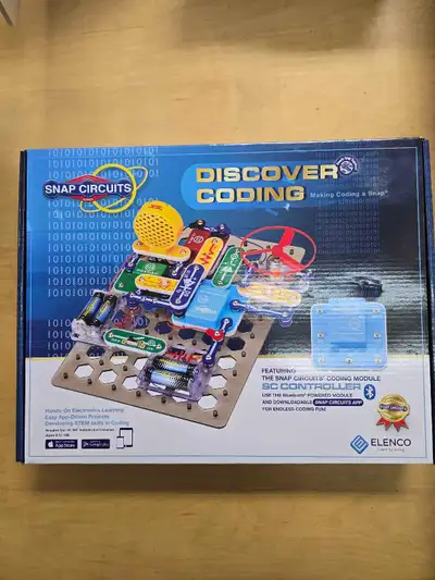 Dive into the world of electronics and coding with this brand new in box Snap Circuits Discover Codi...