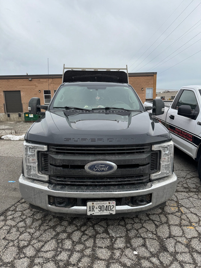 2017 Ford F250 in Cars & Trucks in City of Toronto