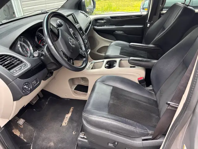 2017 dodge caravan533010278347581444