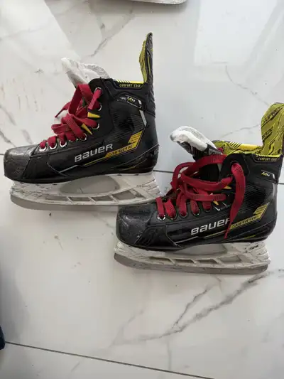 Bauer Supreme  M4 Skates, View more