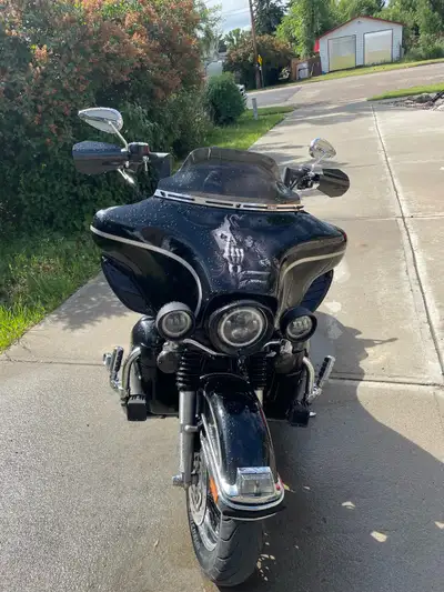 2003 Electra Glide Classic 100 anniversary, many parts added, like new for sale or trade, would pref...