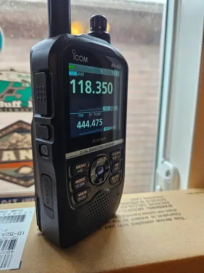ICOM ID-52a Amateur Radio / Ham Radio, View more