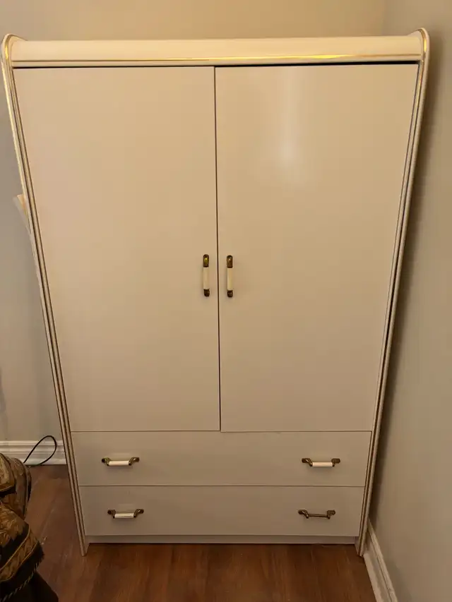 Queen Bookcase Headboard + Wardrobe in Dressers & Wardrobes in St. Catharines - Image 4