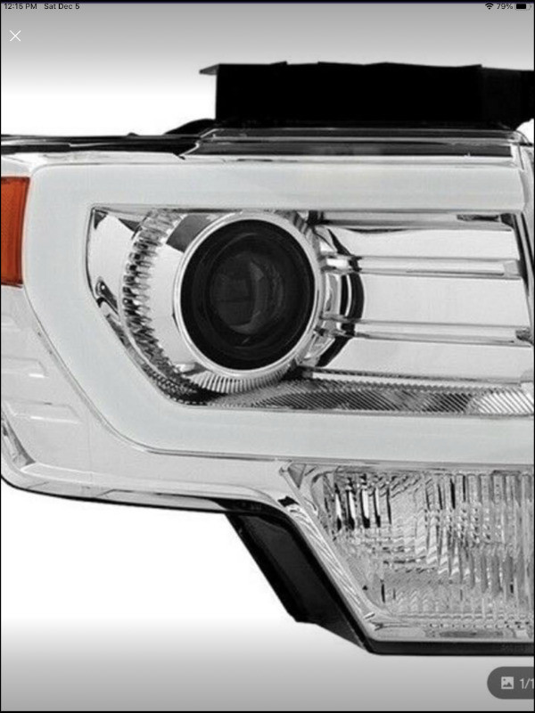 New Ford F series headlight assembly in Auto Body Parts in Belleville - Image 2