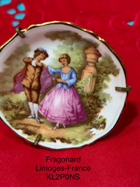 Vintage 22k gold trim Fragonard Love story couple dish - Limoges