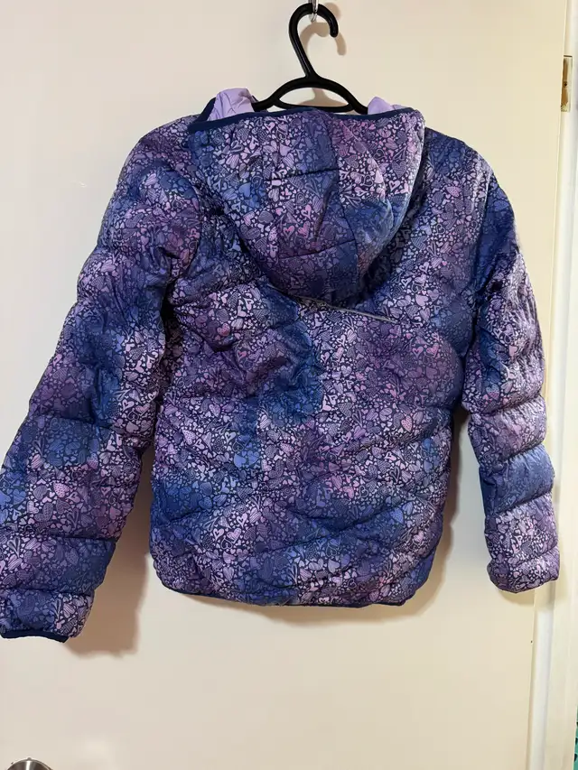 Early spring/fall girls coat-size 14/16 in Kids & Youth in Ottawa - Image 3