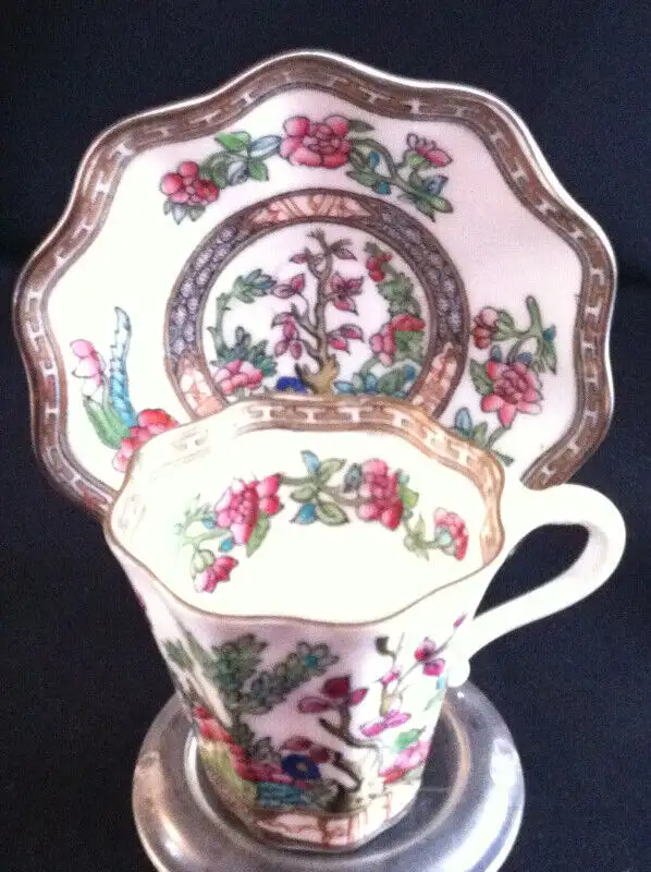COALPORT CUP & SAUCER in Arts & Collectibles in Barrie - Image 3