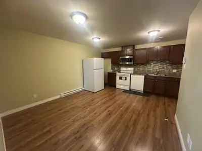 A room for rent. In a two bed apartment