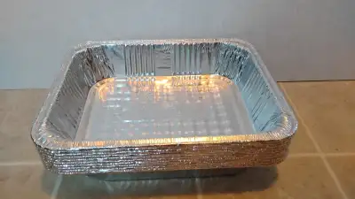 Set of ten (10) aluminum lasagna pans still in original plastic, View more