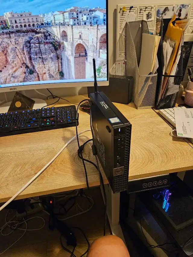 Dell Optiplex 3040 Samsung SSD 250 win11  in Desktop Computers in Oakville / Halton Region - Image 2