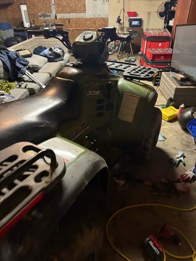 Polaris 01 335 in ATVs in Sudbury - Image 3