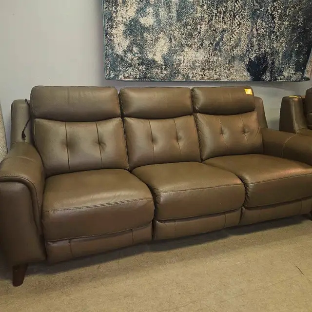 Prospera Home Leather Reclining Sofa 628543946389771212