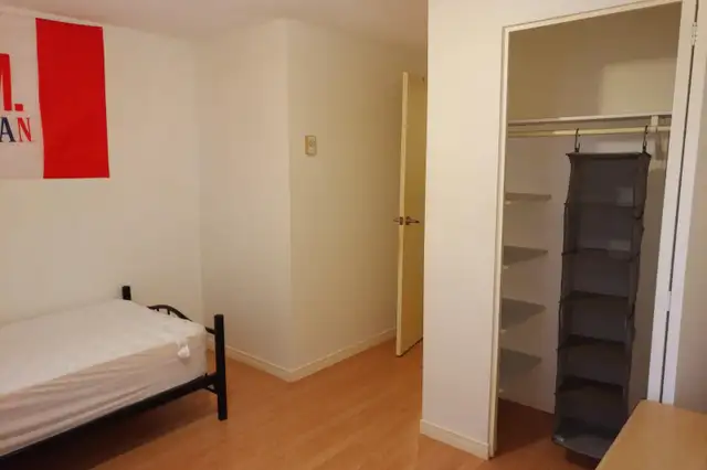ROOM FOR RENT 5 MIN FROM UofW/WLU in Room Rentals & Roommates in Kitchener / Waterloo - Image 5