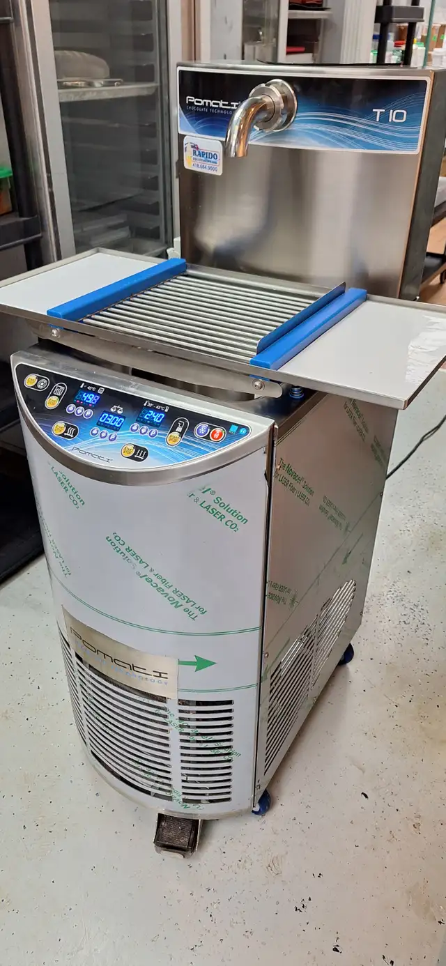 Tempéreuse à chocolat Pomati T10 in Industrial Kitchen Supplies in Québec City - Image 8