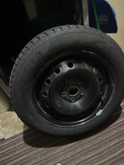 Certified Wintertrek Studdable winter tires on rims. Practically brand new ! Only used for few month...