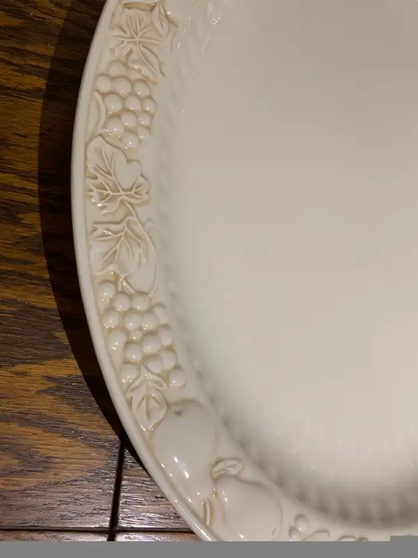 NEW - 2pc Serving Platters65048382780162123