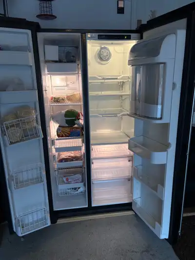 Jenn Air side by side fridge, View more