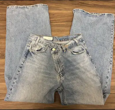 Zara Asymmetrical Baggy Jeans, View more