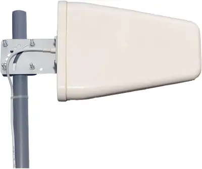 Wideband Directional Antenna 700-2700 MHz,Yagi Antenna 11 dBi, View more