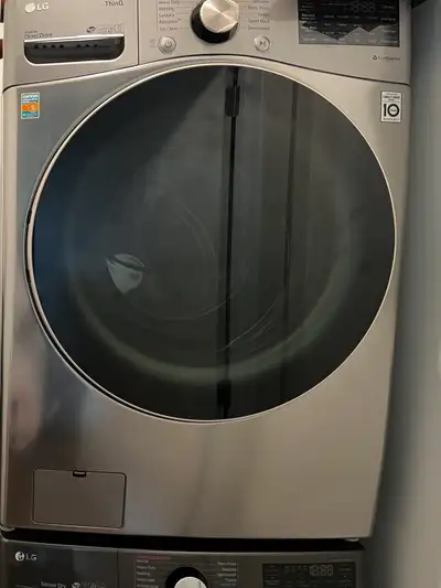 Laveuse/Sécheuse LG ThinQ Ultra  et réfrigérateur Samsung à 4 po, View more