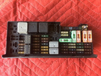 MERCEDES W164 ML GL R SRS FUSE BOX  /MORE PARTS PARTING OUT