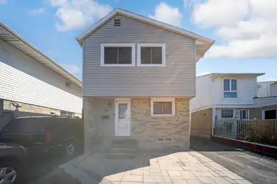 WHOLE HOUSE FOR RENT IN BRAMPTON!!!