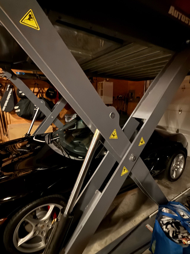 Car lift/ Bendpak A6S Scissor lift in Other in Oakville / Halton Region - Image 2