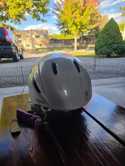 Capix Ski and Snowboard Helmet, View more