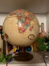 Globe terrestre style vintage