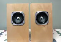 Realistic Die Cast 5-inch speakers