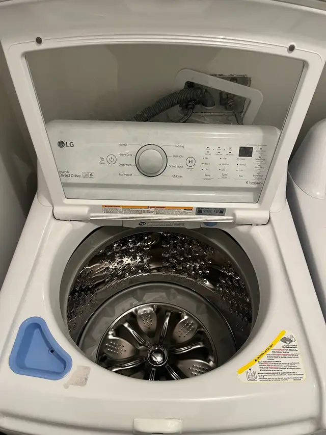 Refrigerateur & Four(laveuse-secheuse) – Excellent Condition! in Refrigerators in Laval / North Shore - Image 11