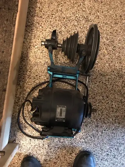 10” Atlas vertical countershaf 9-20x, View more