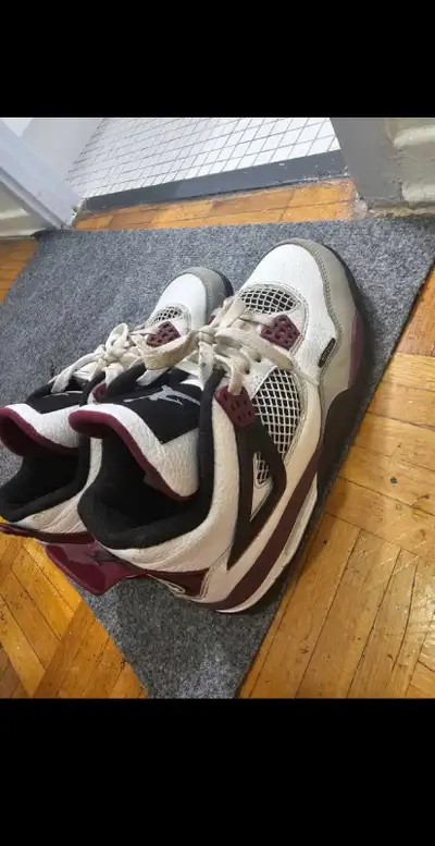Jordan 4 Retro, View more