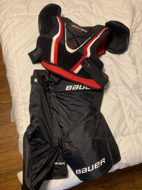 SR Bauer Vapour chest protector and hockey pants