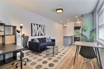 1BR Apartment for Sublet or Lease Transfer – 3616 Rue Durocher (Unit 407) – $1,700/month – Available...