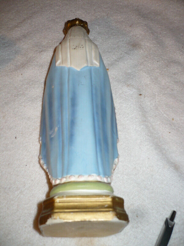 Statuette de Notre Dame du Cap dans Art et objets de collection  à Ville de Montréal - Image 2