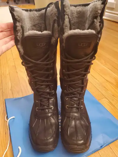 UGGWomen's Adirondack Tall Boot Black Sz 9.5, View more